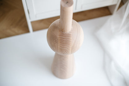 Tapered Wooden Furniture Leg with Sphere Detail – Lathe-Turned Design, H670 mm