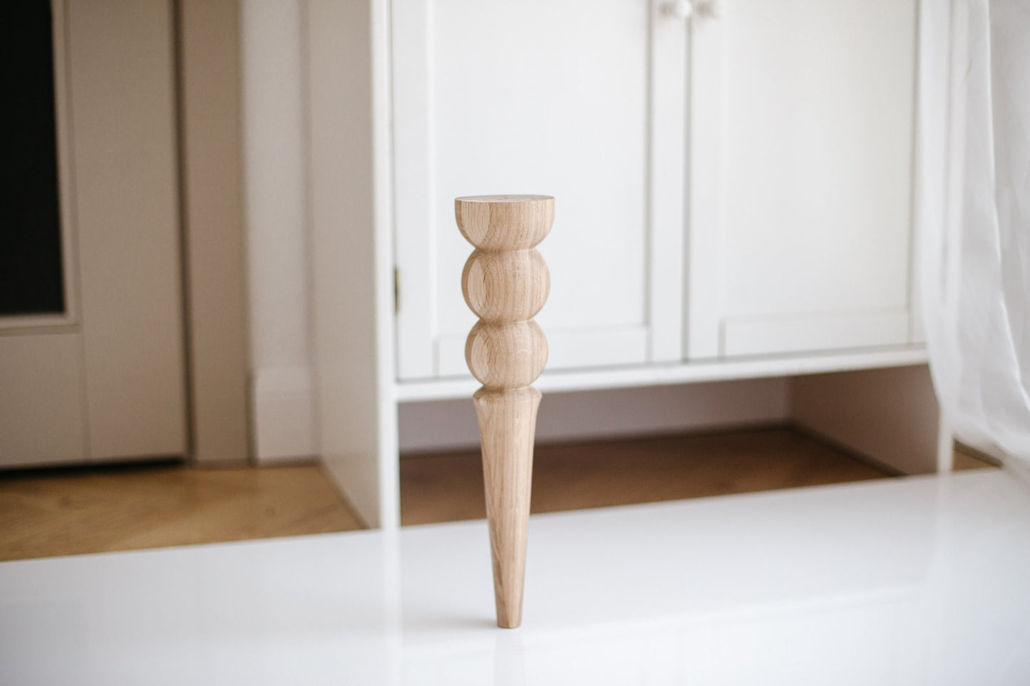 Tapered Wooden Furniture Legs with Double Ball Detail – Lathe-Turned Design, H350 mm