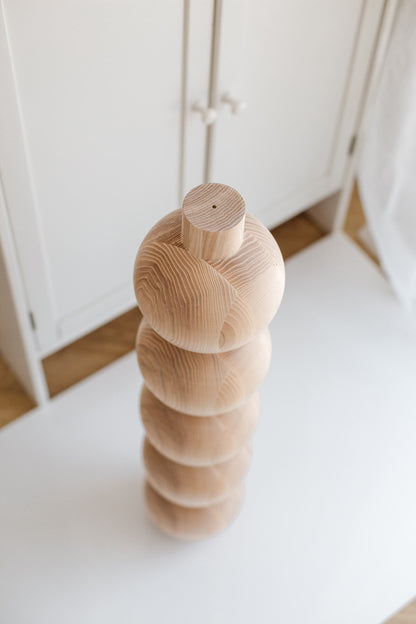 Wooden Furniture Leg with Five Sphere Details – Lathe-Turned Design, H730 mm