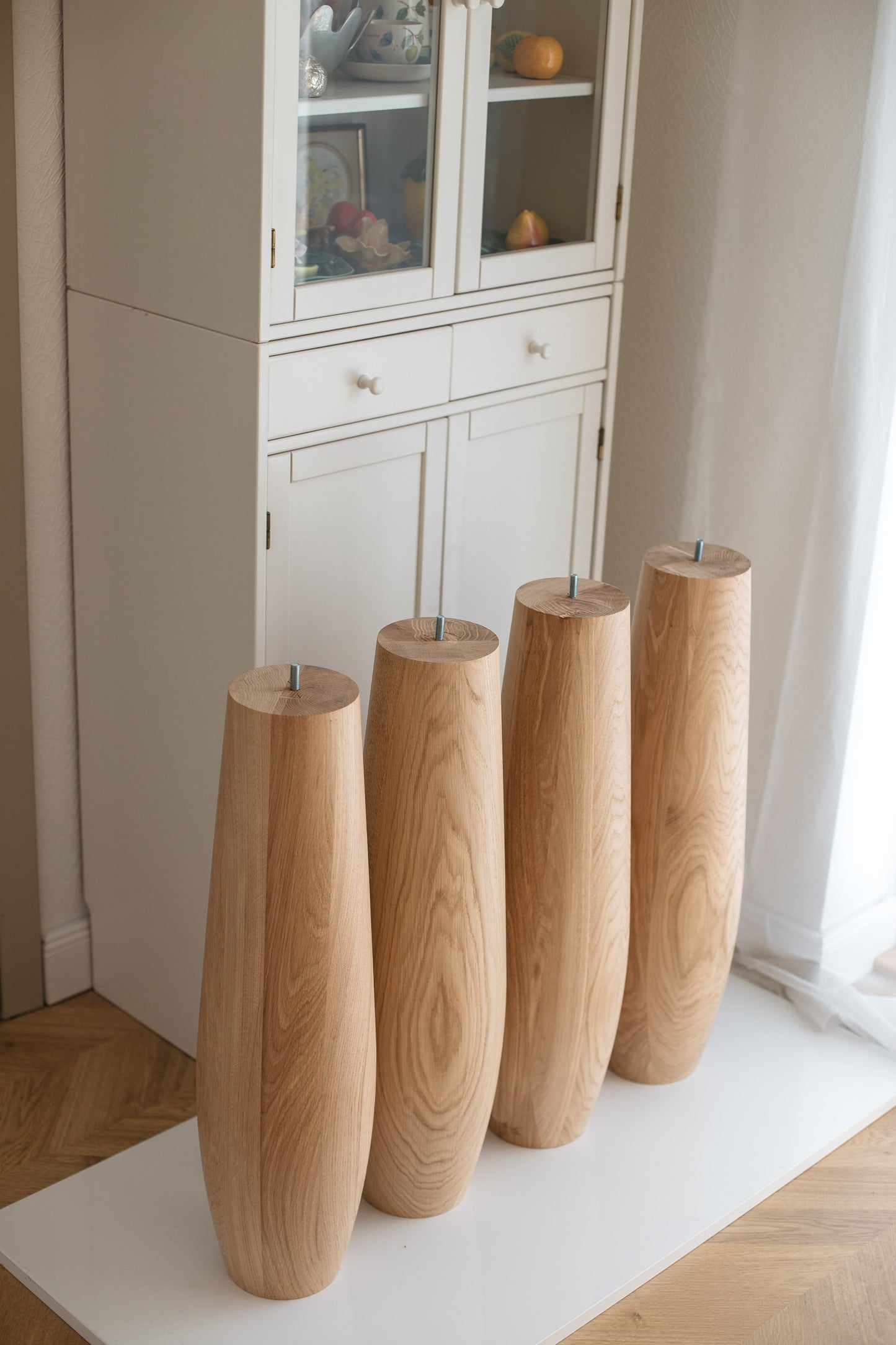 Solid Oak Table Legs Set of 4 – Oval Wooden Dining Table Legs 736 mm