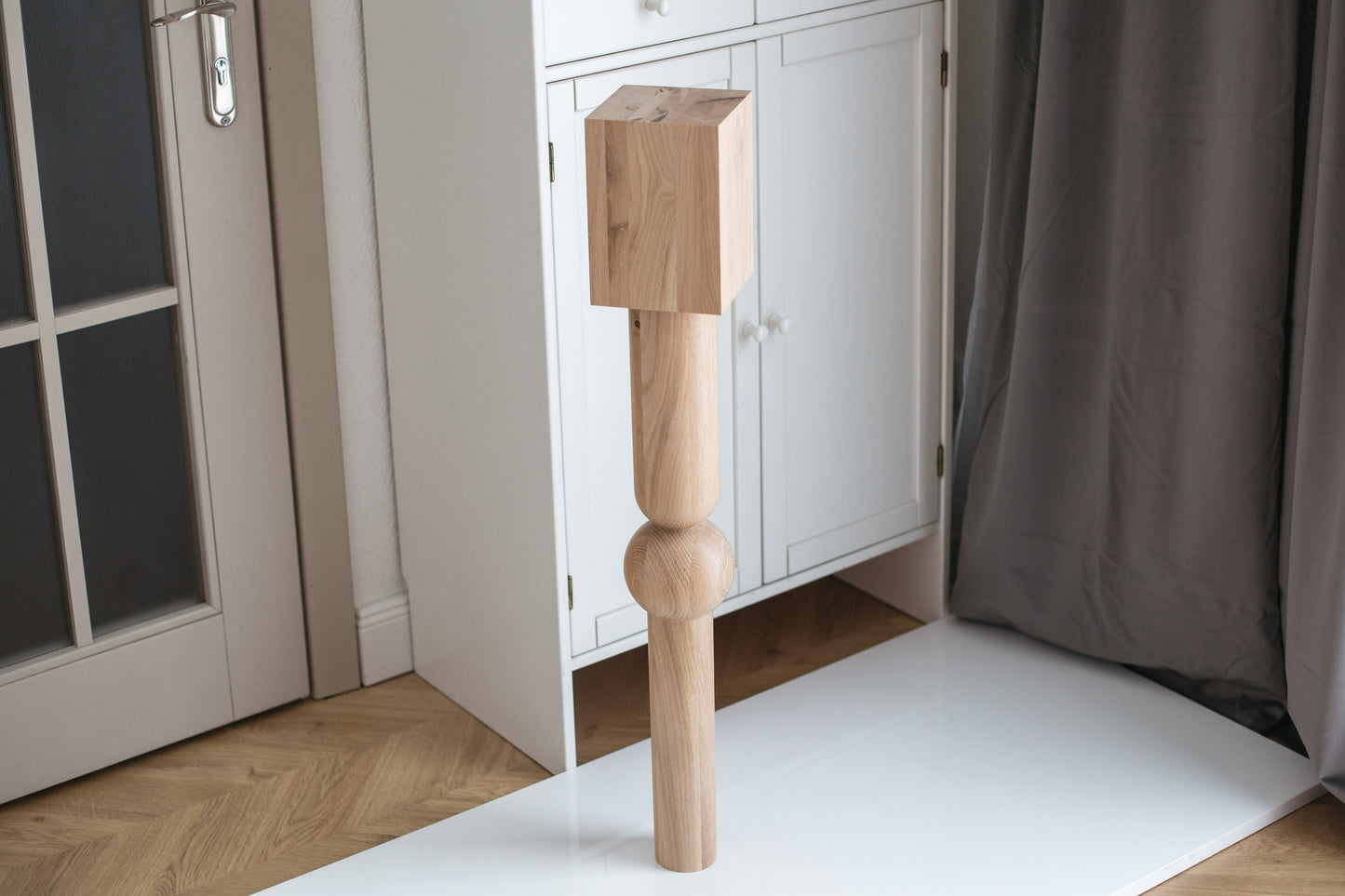 Wooden Table & Bar Leg with Square Top – Lathe-Turned Design, H900 mm