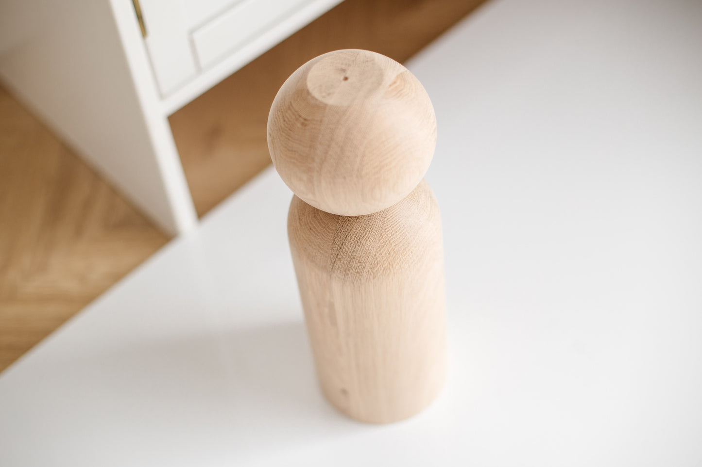 Wooden Furniture Legs with Sphere Detail – Handmade Design, H305 mm