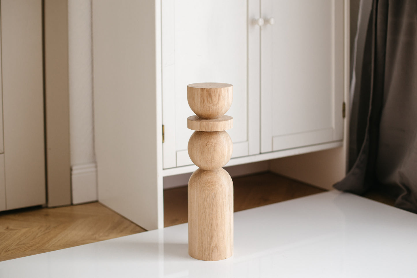 Natural Wooden Coffee Table Leg with Sphere Detail – Handmade Design, H380 mm