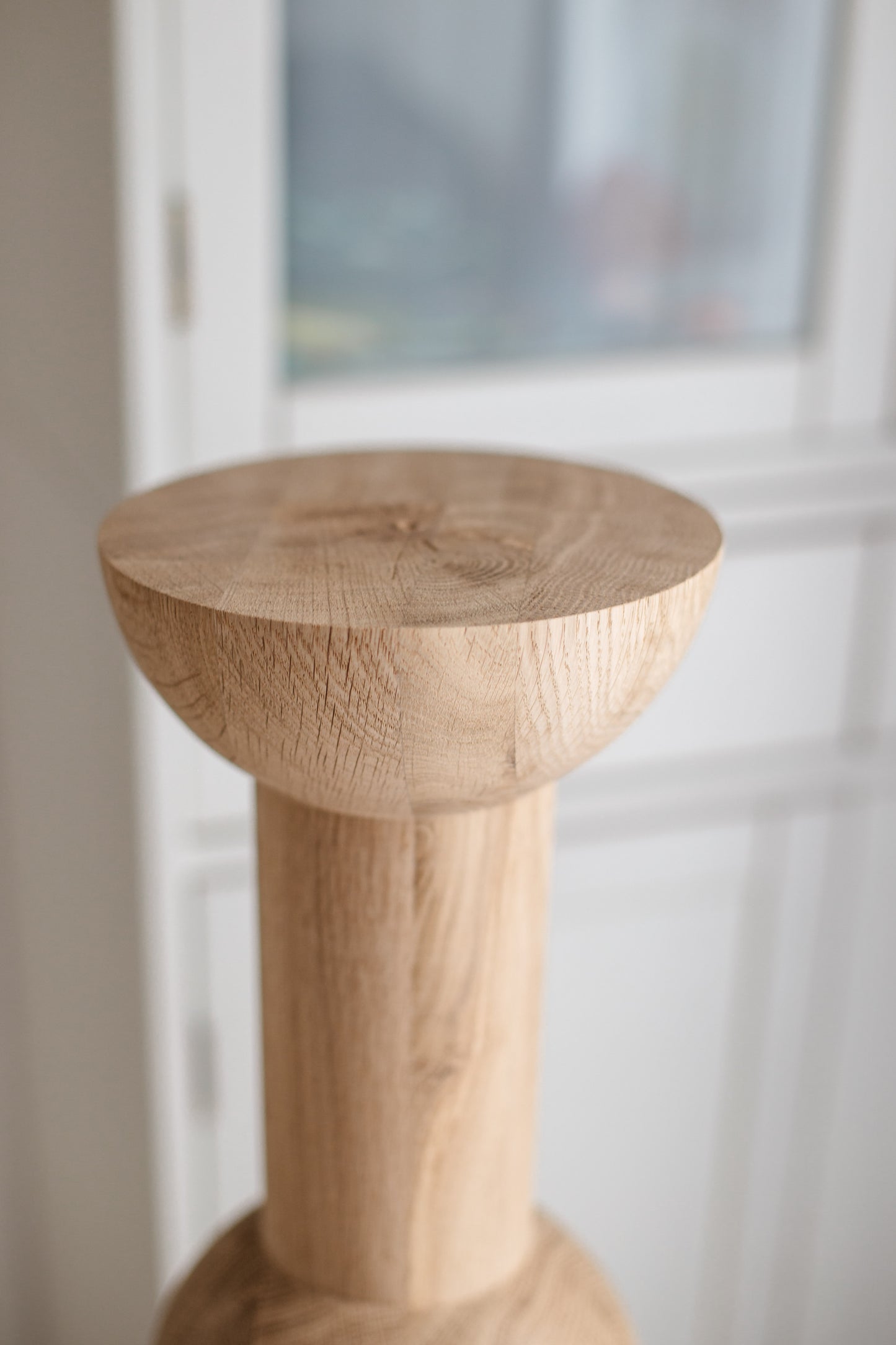 Tall Wooden Table & Bar Support Leg – Lathe-Turned Design, H1100 mm