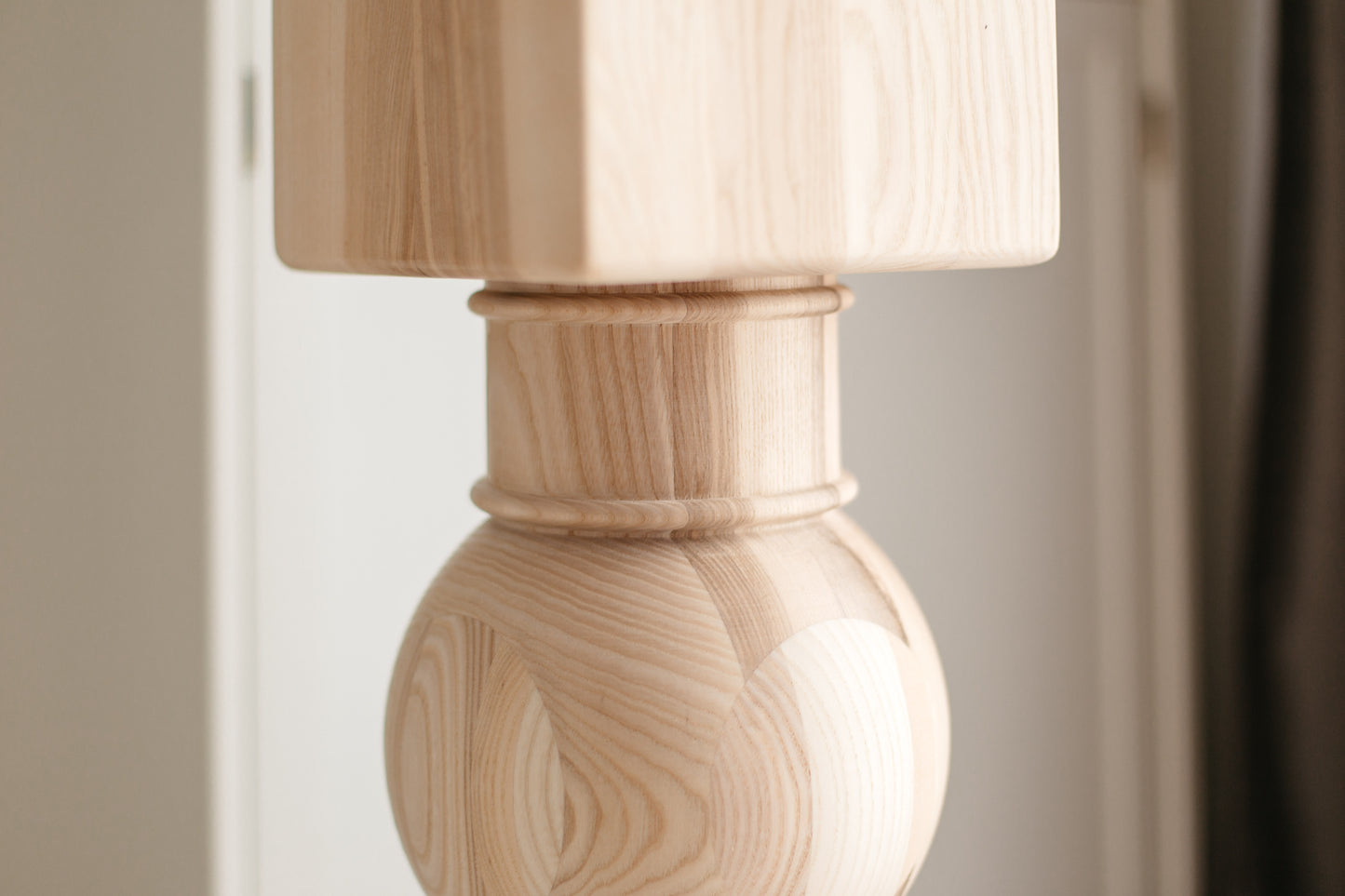 Wooden Breakfast Bar & Table Support Leg – Handmade Furniture Base, H890 mm