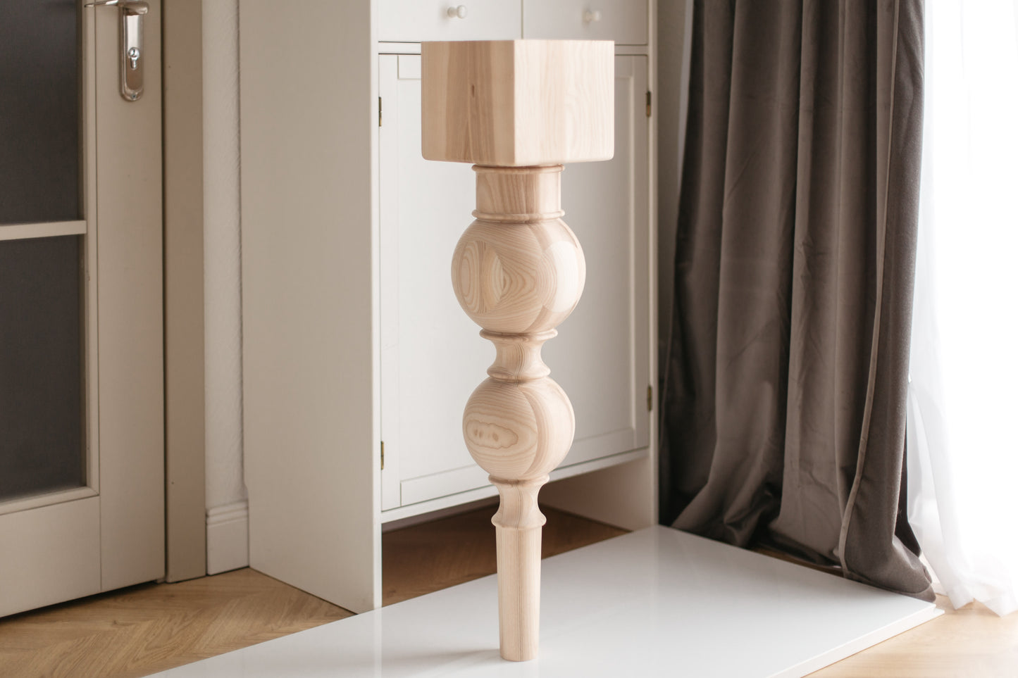 Wooden Breakfast Bar & Table Support Leg – Handmade Furniture Base, H890 mm