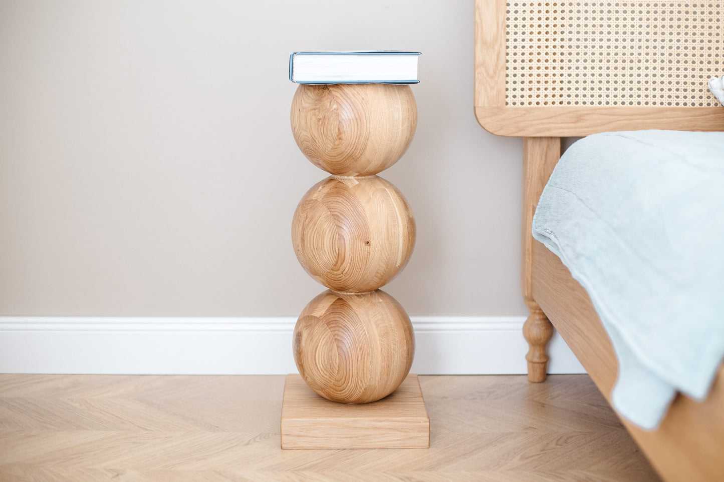 Elegant Wooden Bedside Table with Central Sphere Accent – Handmade Design, H580 mm